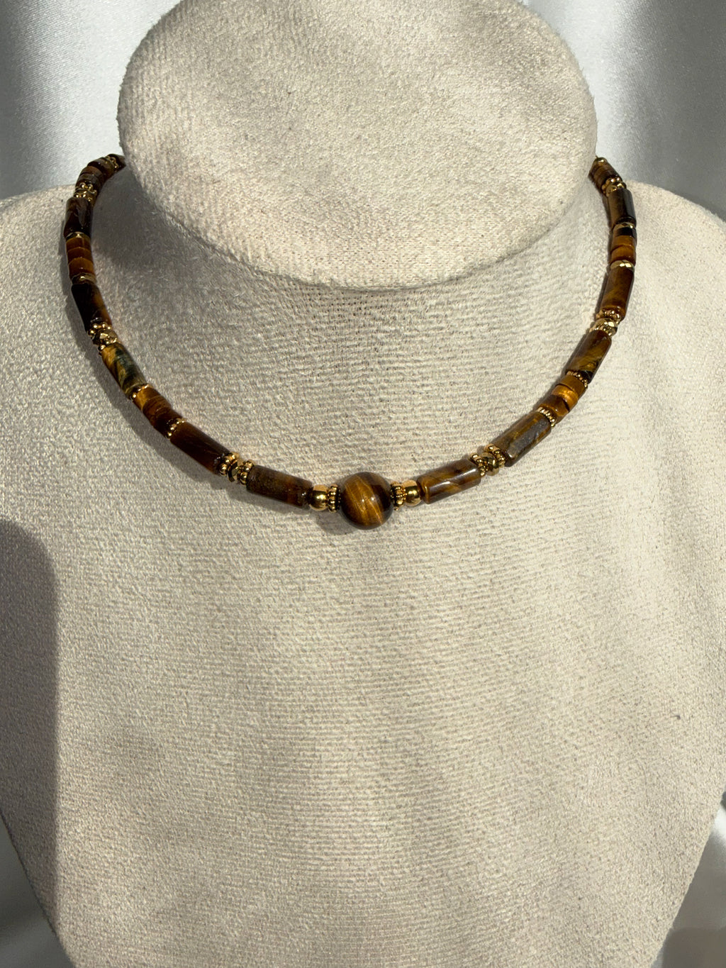 Kaplan Gözü Kolye Choker