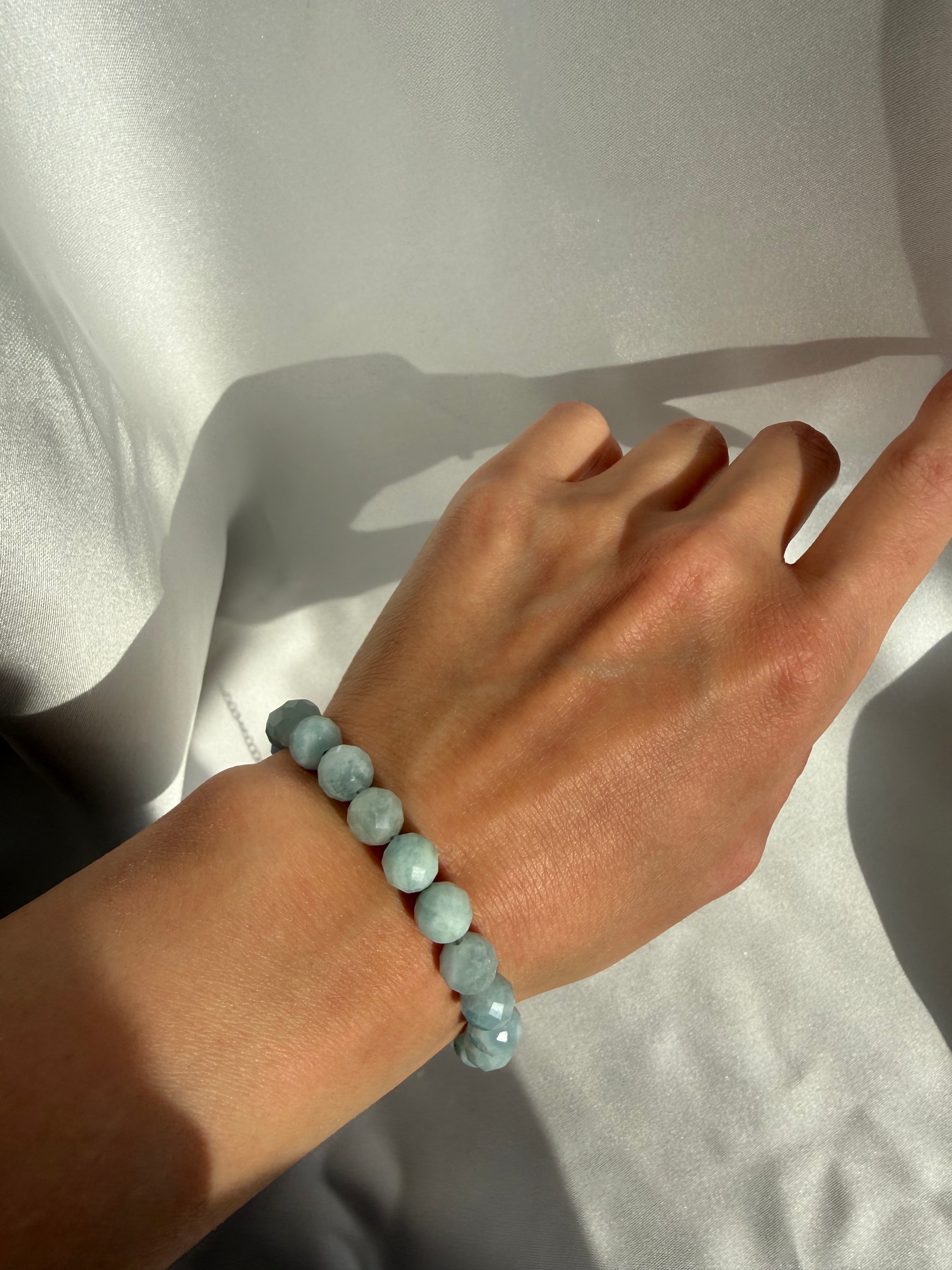 Akuamarin Sade Bileklik