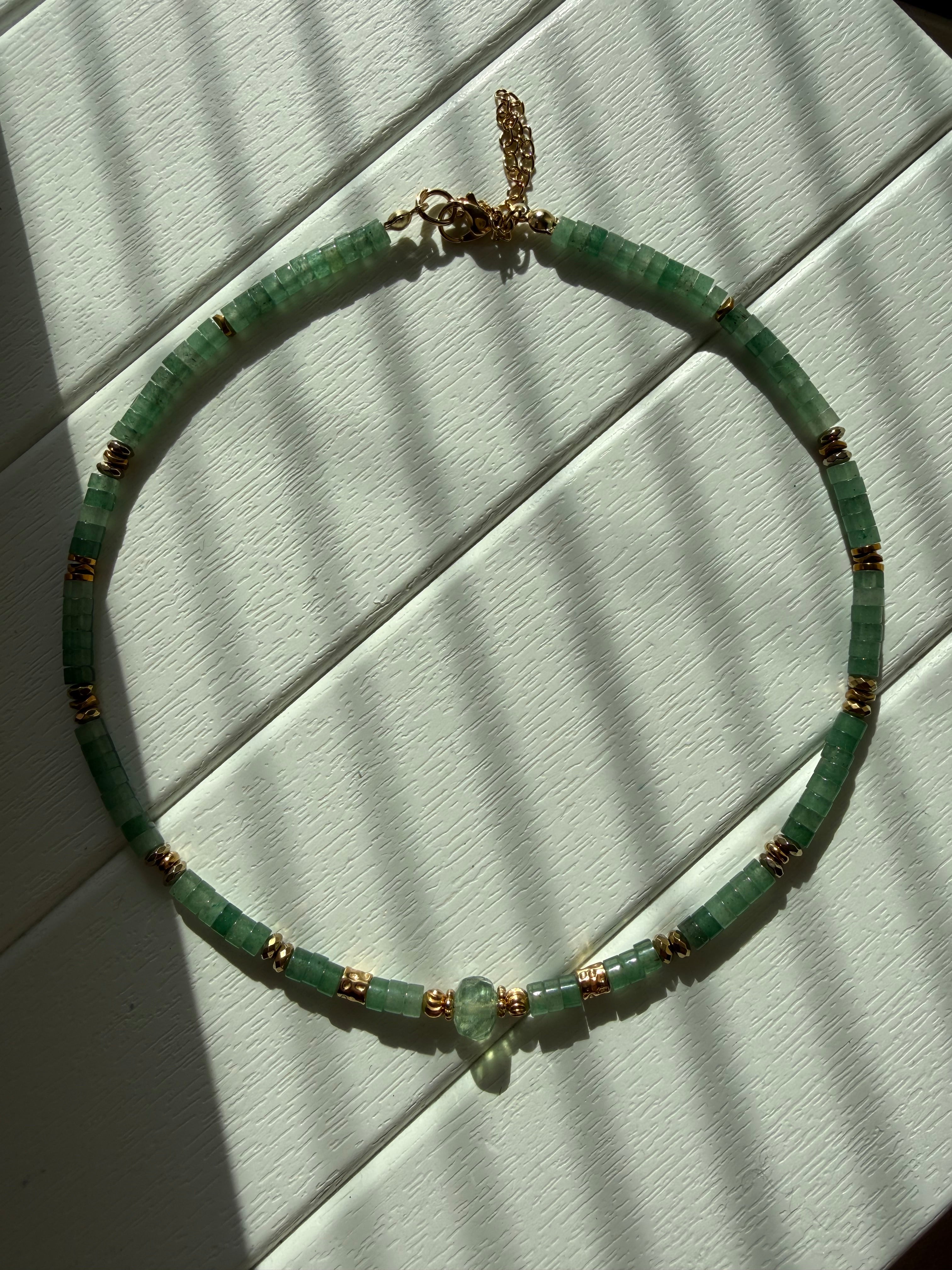 Aventurin-Florit Taşı Kolye