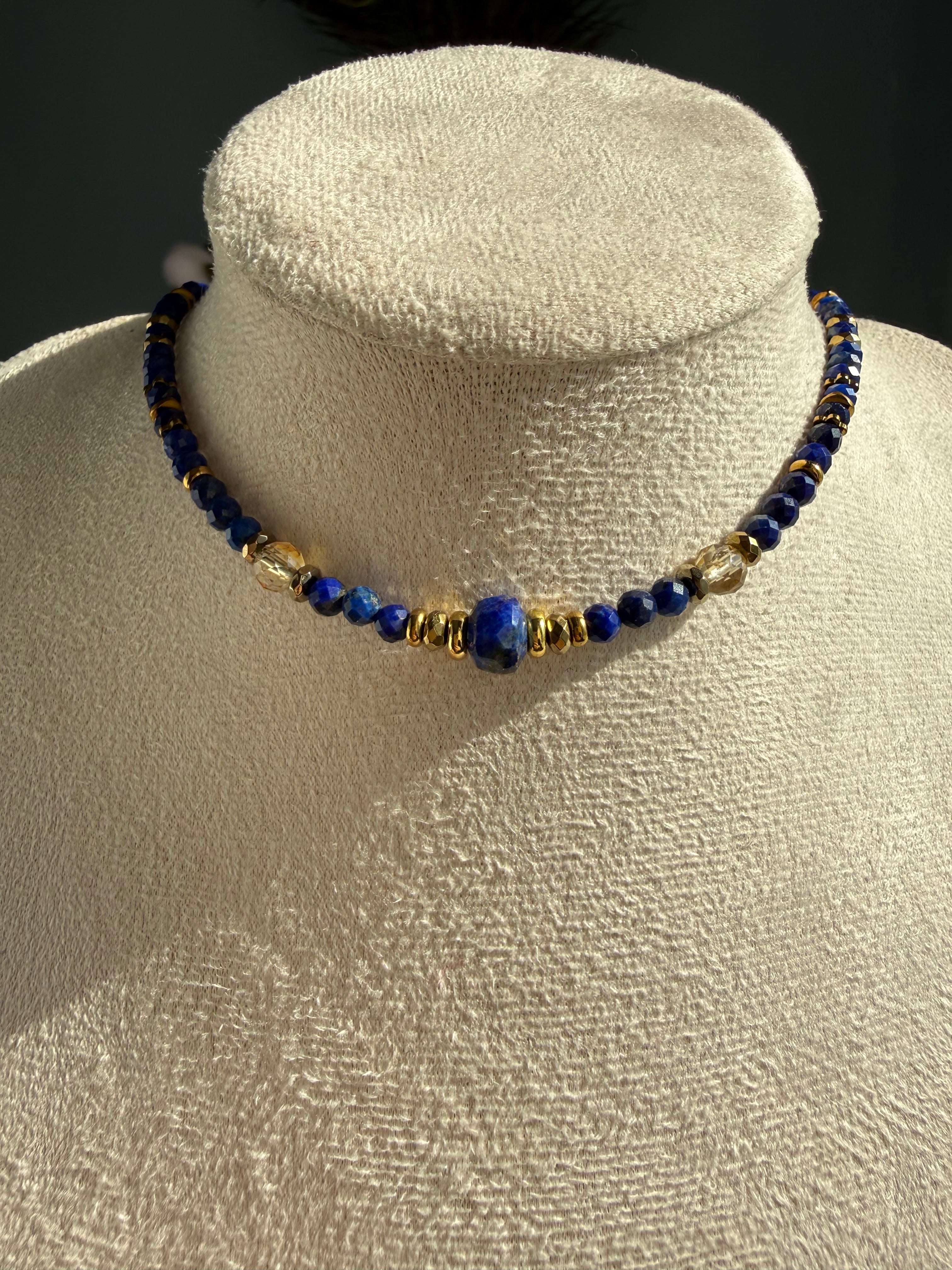 Lapis Lazuli-Sitrin kolye