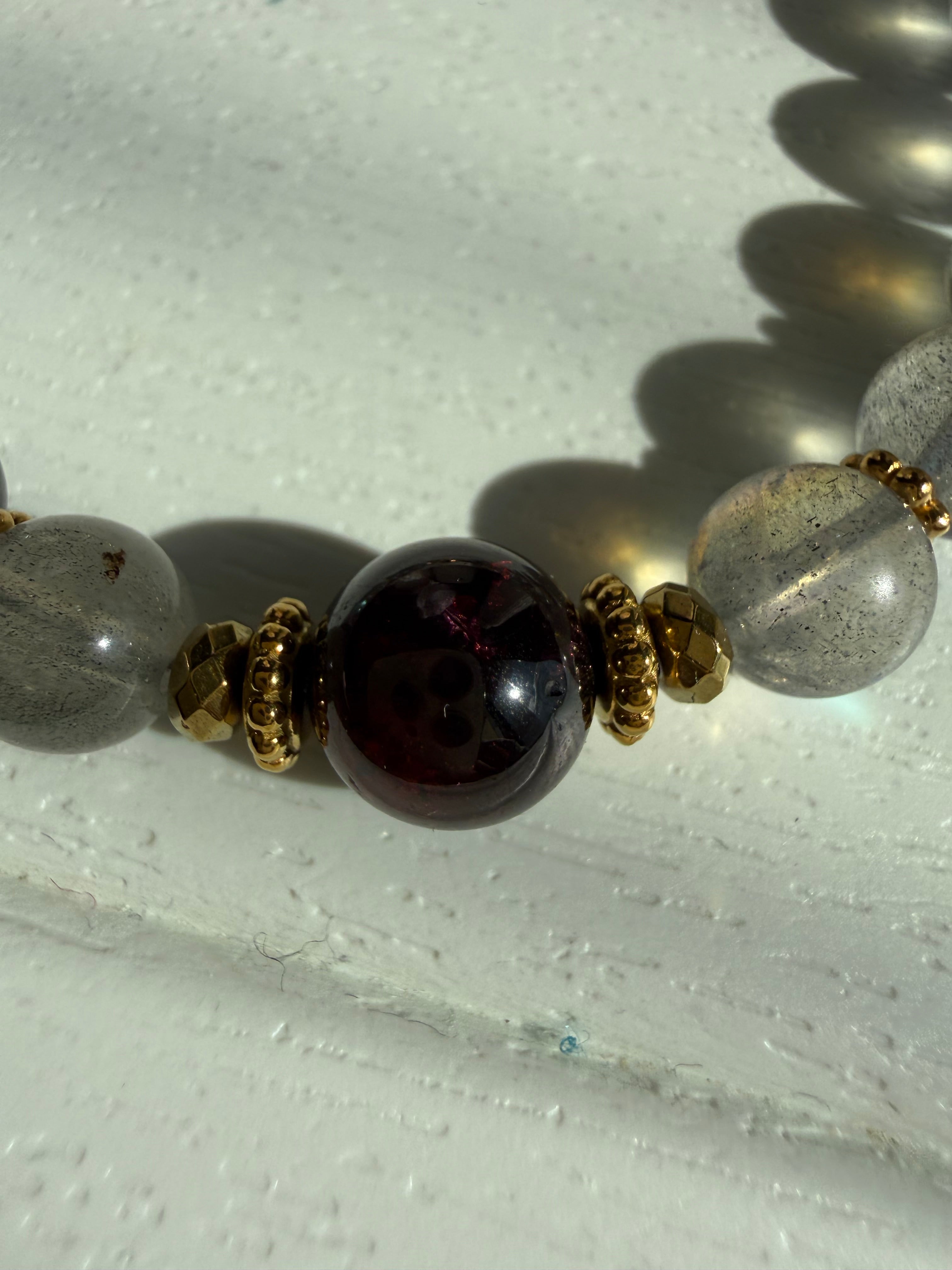 Lal-Labradorit (A kalite) Bileklik