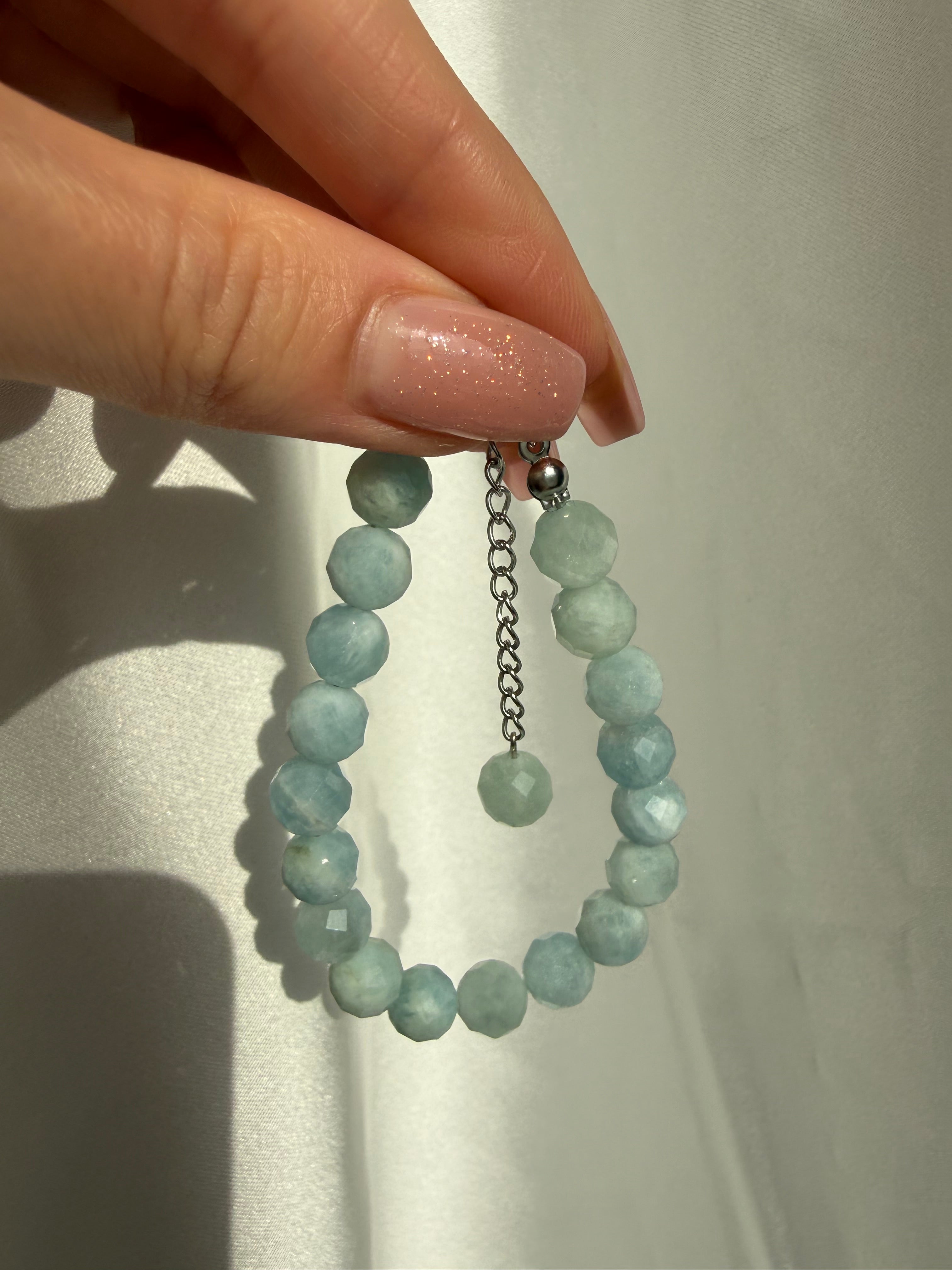 Akuamarin Sade Bileklik